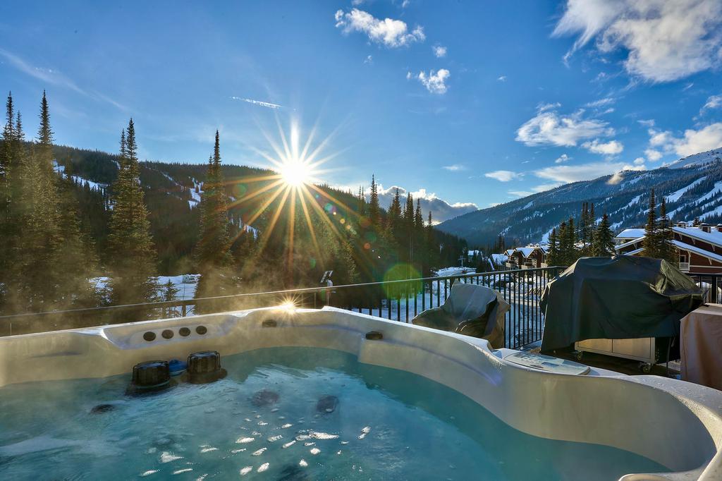 Enjoy a soak in your private hot tub, and cook your favourite meal on the BBQ, while enjoying a gorgeous mountain view. Mt Morrisey on the left and Sundance Mtn on the right.
